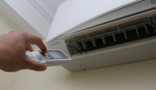 Automatic air conditioning disconnect constantly due to lack of gas?